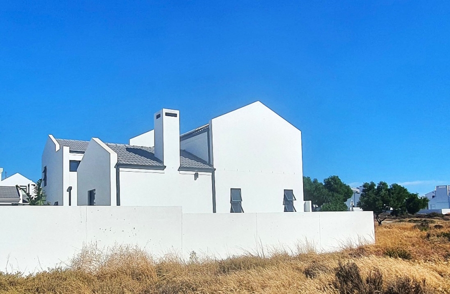 4 Bedroom Property for Sale in Shelley Point Western Cape